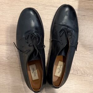 Valentino women’s Black Star-Patterned Oxfords